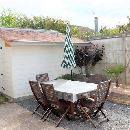 Villa Des Sables Avec 1 Studio Pour 2 Personnes Pouvant Etre Complete Par Une Chambre Avec Sa Salle De Bain Et Wc Si 4 Personnes Cabourg Exterior foto